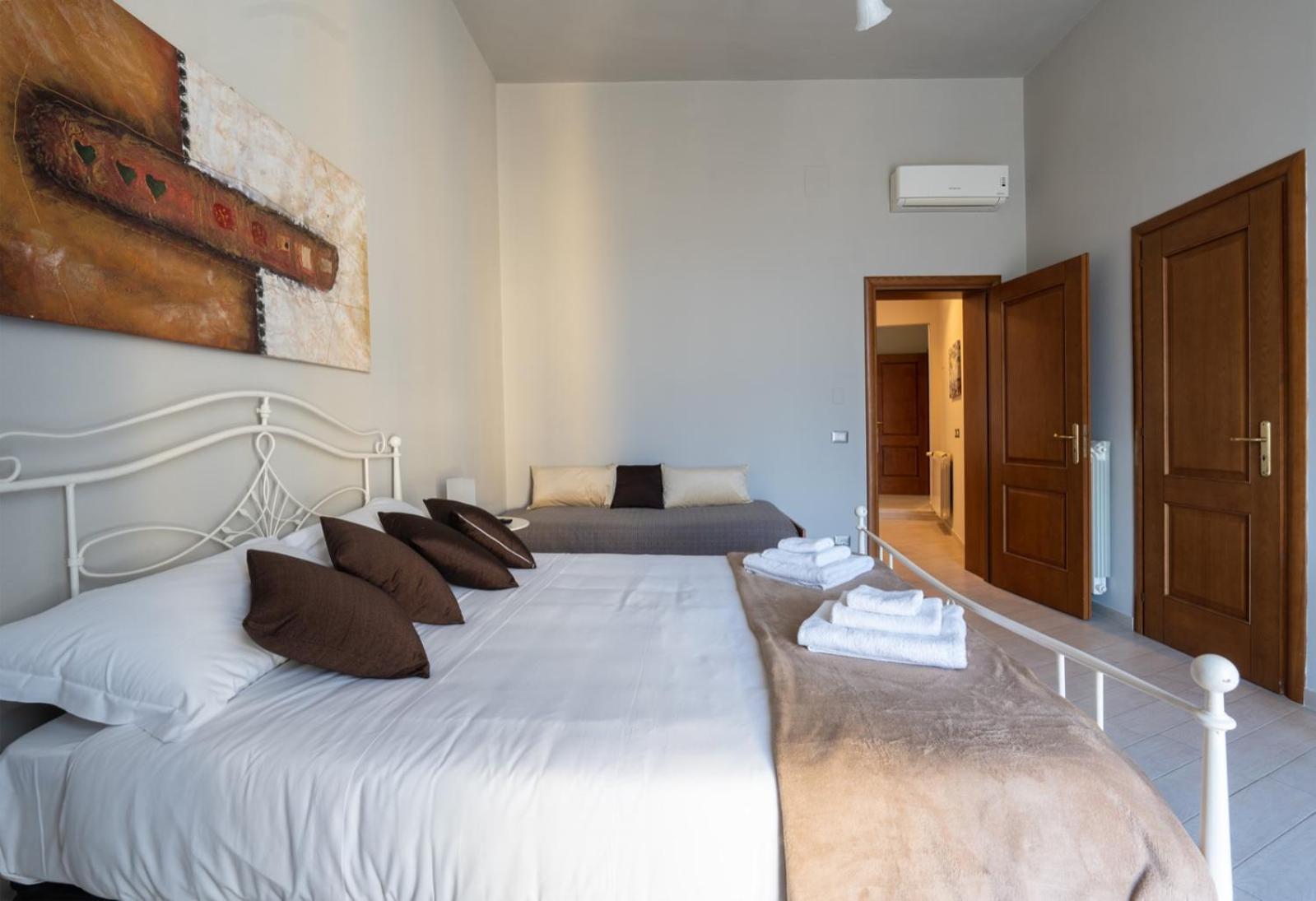 Conte Cavour Hotel Messina Exterior photo